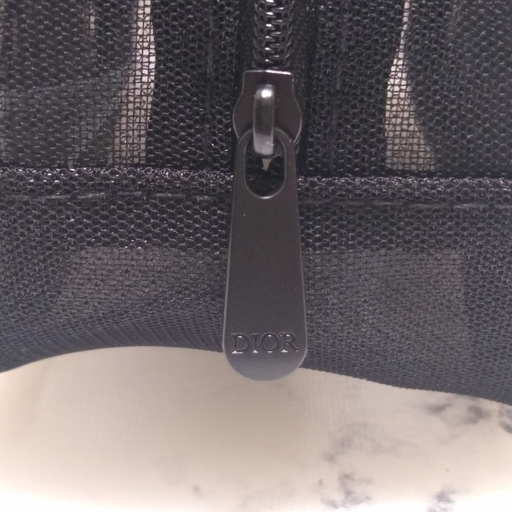 Dior 2025 Black Mesh Cosmetic Makeup Pouch New No Tag - Picture 5 of 10